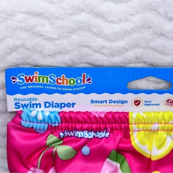 Swim School Girl’s Reusable Swim Diaper Size 12 Months 18/22 LBS. Ruffles NWT - Picture 3 of 9